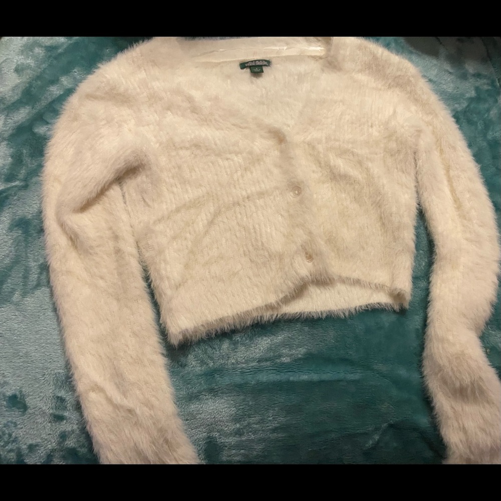 Wild Fable fuzzy eyelash cardigan size small